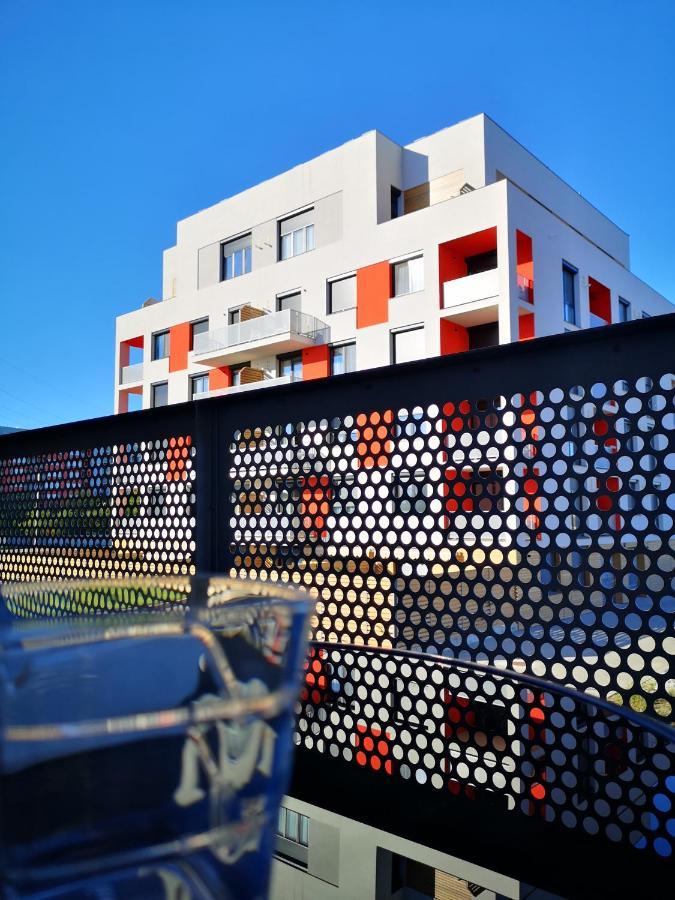 Ared-Atrium Mall Chrysflatty3 Premium Apartment 60Mp Arad Exterior foto
