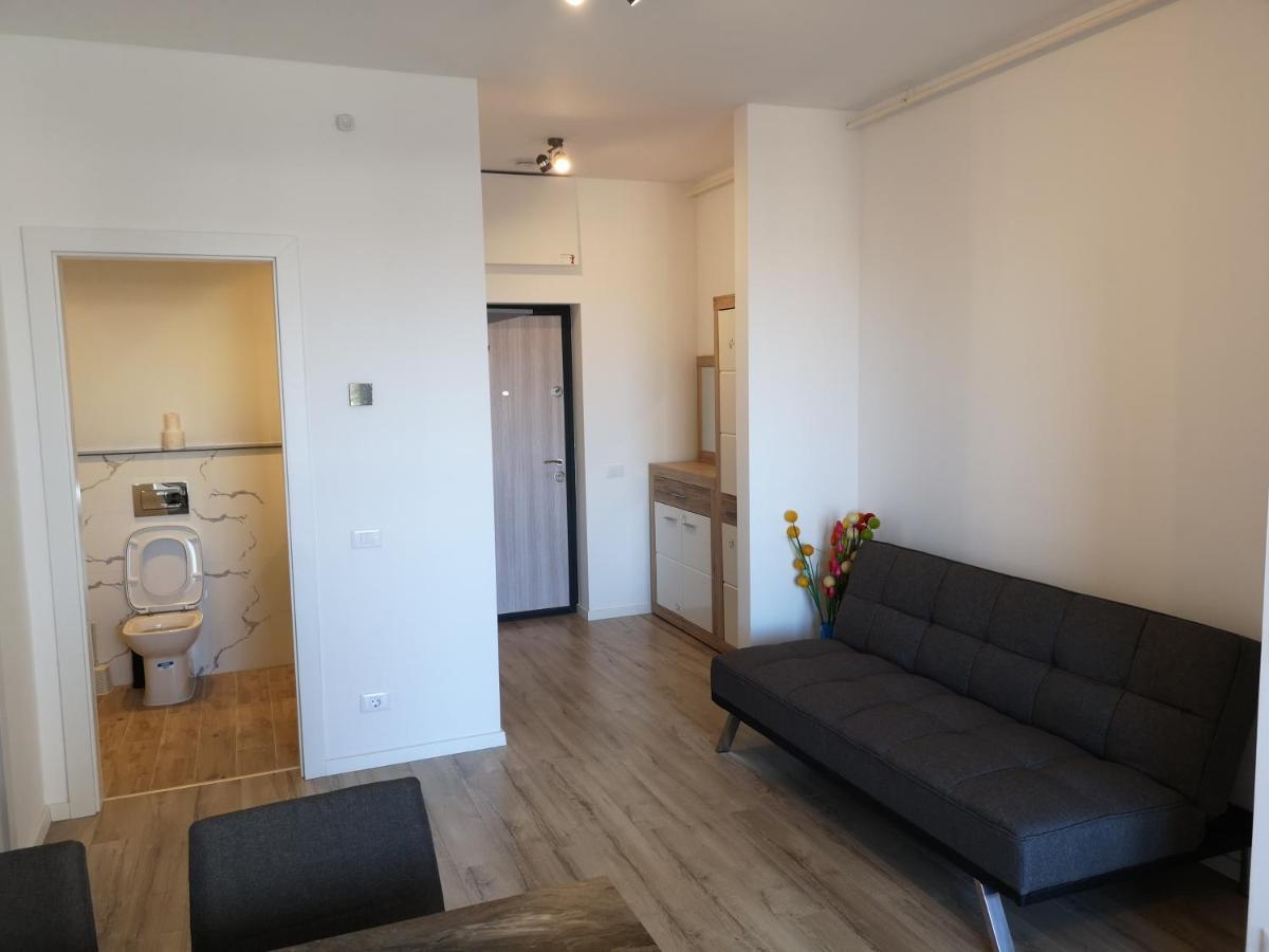 Ared-Atrium Mall Chrysflatty3 Premium Apartment 60Mp Arad Exterior foto