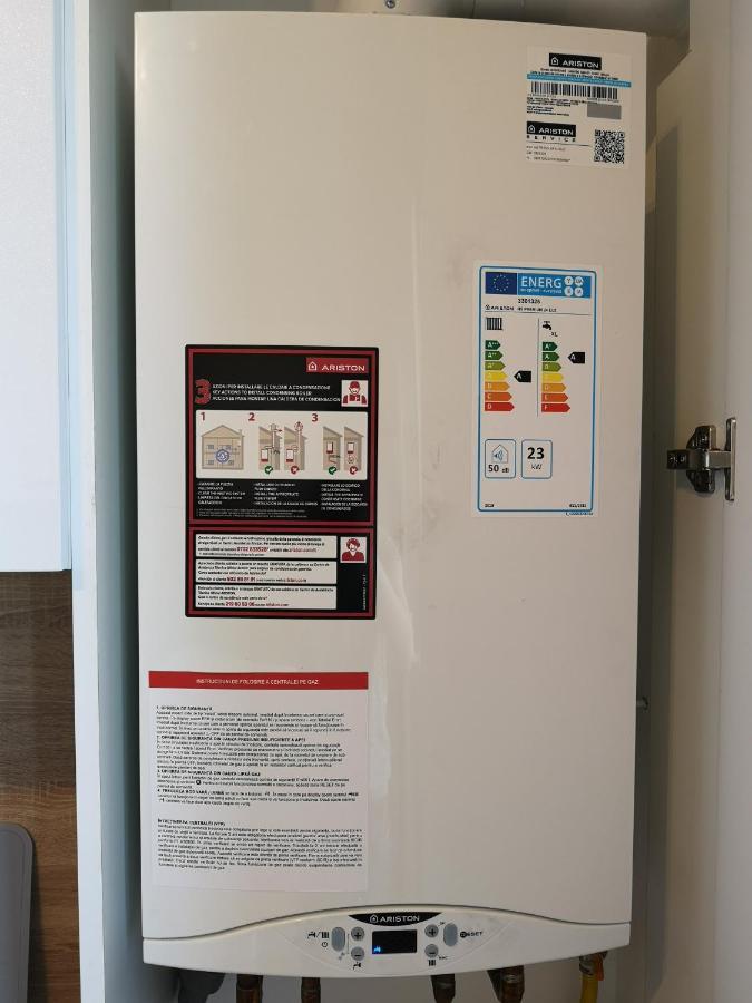 Ared-Atrium Mall Chrysflatty3 Premium Apartment 60Mp Arad Exterior foto