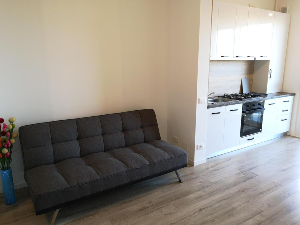 Ared-Atrium Mall Chrysflatty3 Premium Apartment 60Mp Arad Exterior foto